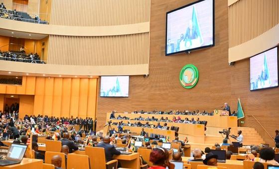 联合国秘书长安东尼奥·古特雷斯在埃塞俄比亚亚的斯亚贝巴举行的2025年非洲联盟峰会上发表讲话。(资料图片）